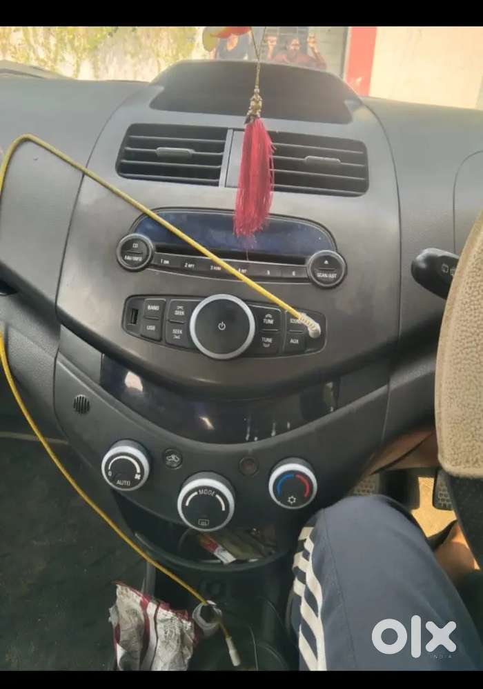 Chevrolet Beat Petrol Automatic 2012
