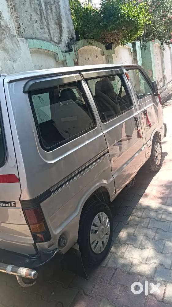 Maruti Suzuki Omni 2017 Cng & Hybrids 150000 Km Driven