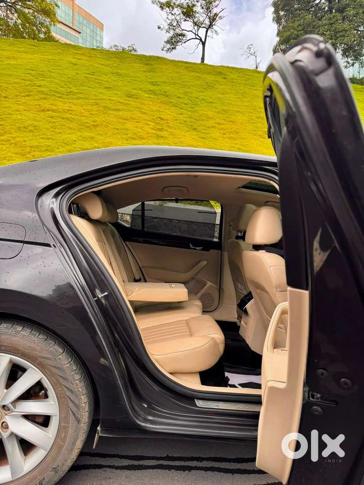 Skoda New Superb, 2017, Petrol