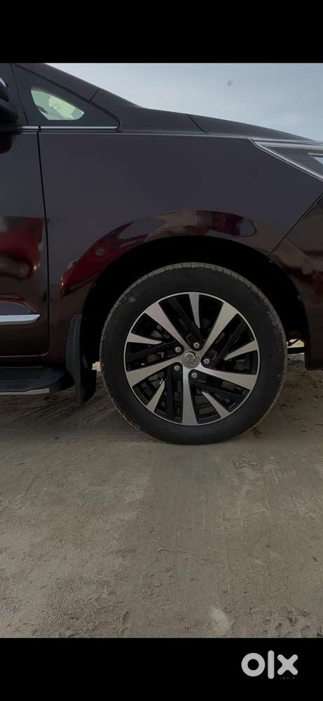 Toyota Innova Crysta Zx 2.4 Diesel 7 Seater, 2021, Diesel