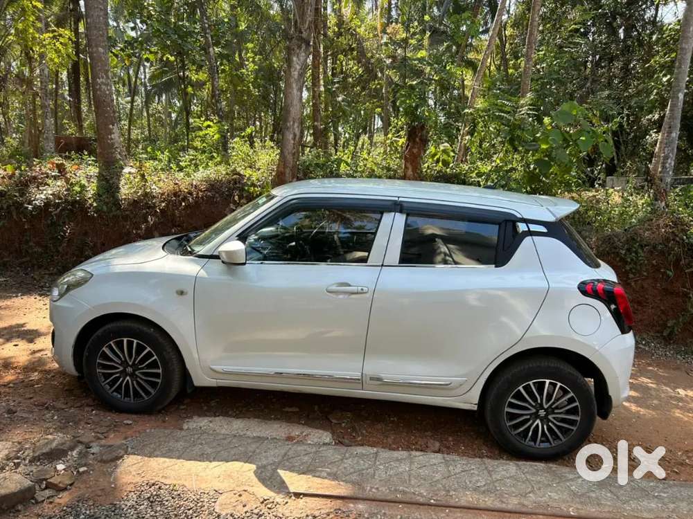 Maruti Suzuki Swift 2018 Petrol 94000 Km Driven
