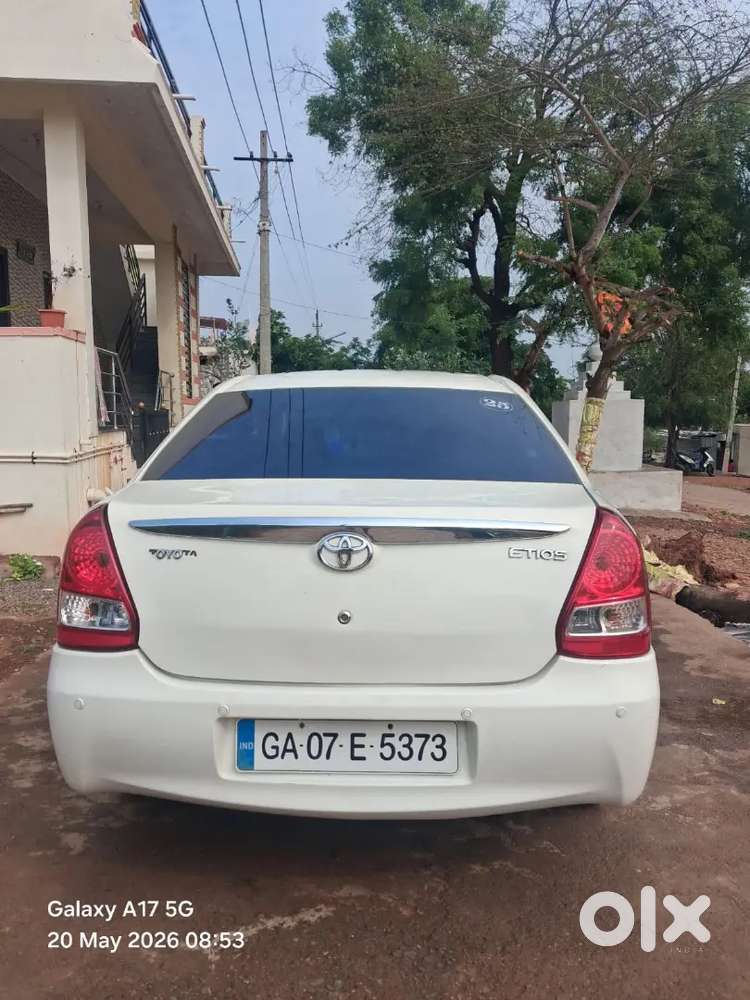 Toyota Etios 2011 Petrol 77000 Km Driven
