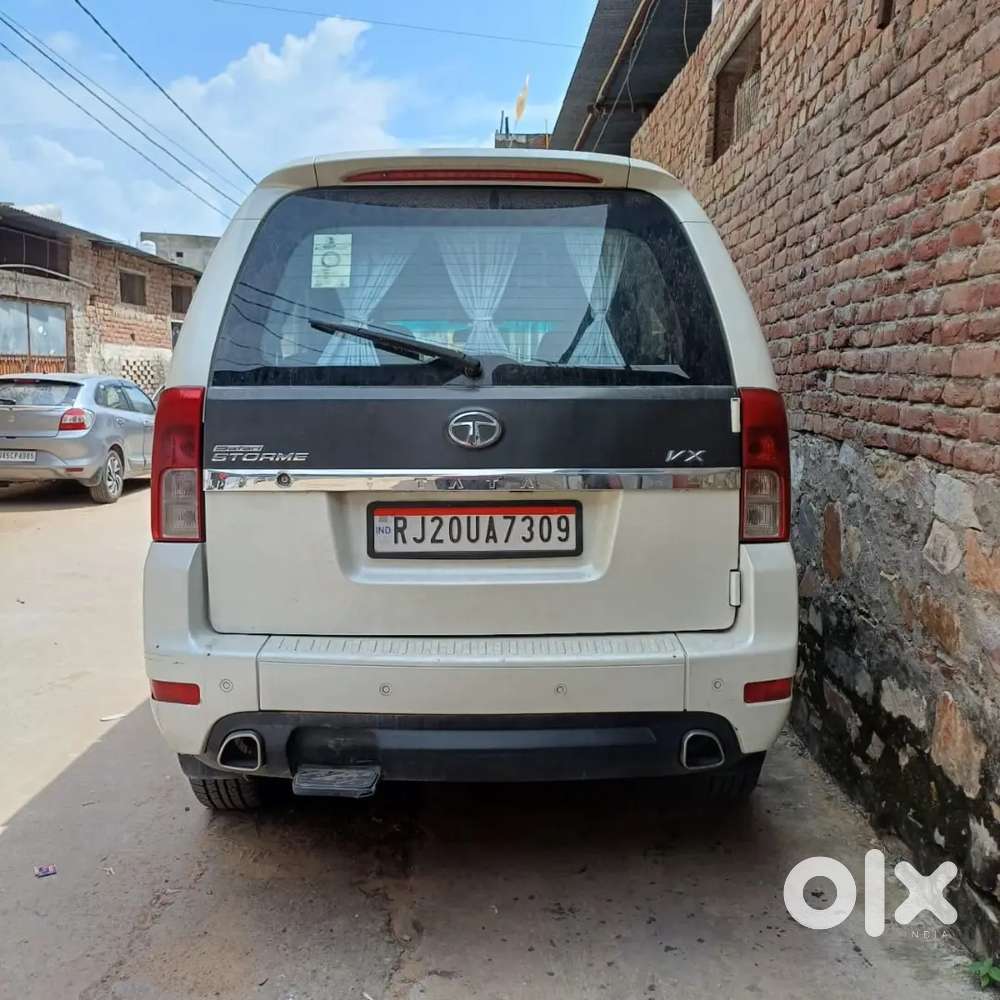 Tata Safari Storme 2016 Diesel 115000 Km Driven