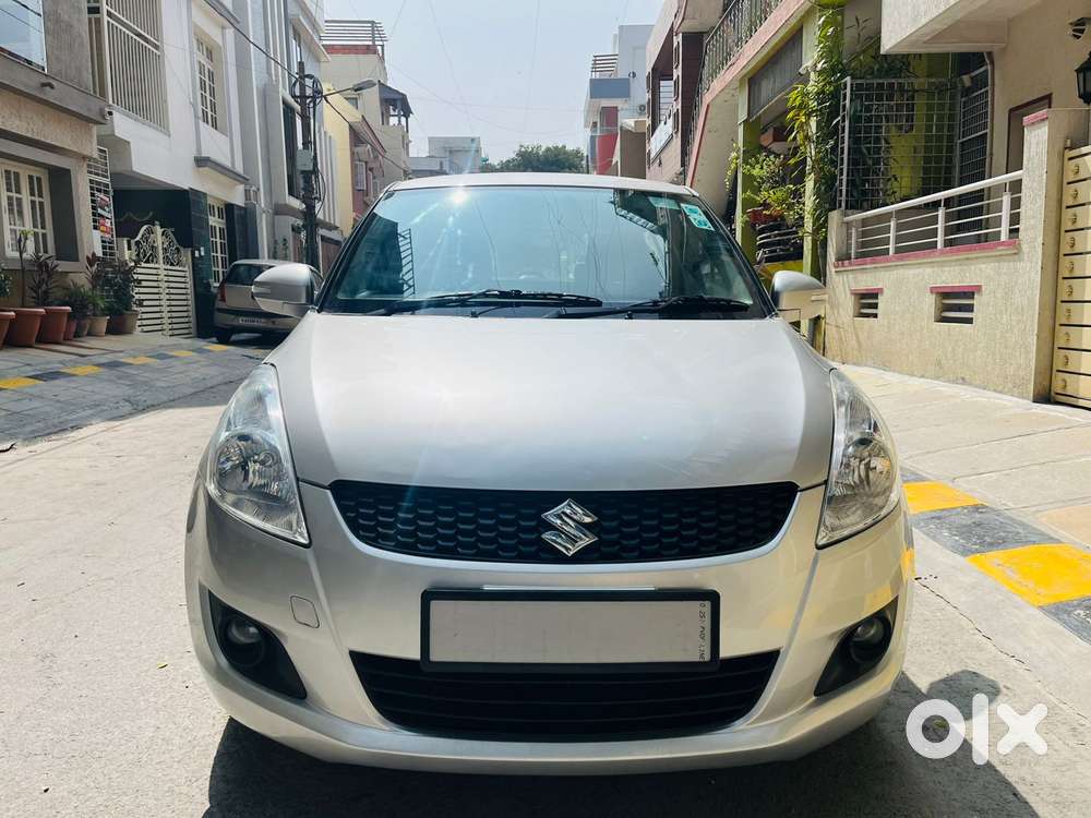 Maruti Suzuki Swift Vxi + Manual, 2011, Petrol