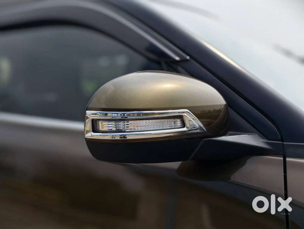 Maruti Suzuki Brezza Vxi At, 2025, Petrol