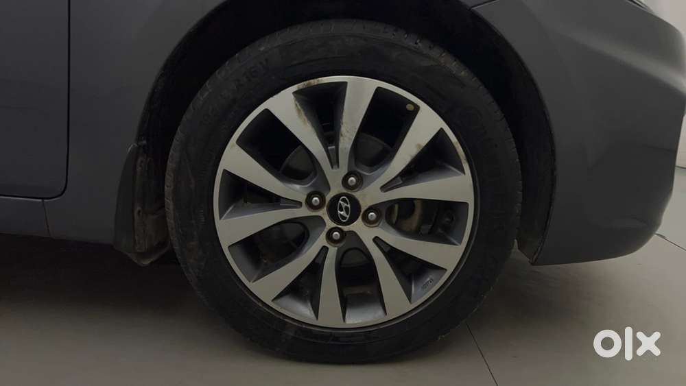 Hyundai Verna Fluidic 1.6 Vtvt Sx Opt, 2013, Petrol