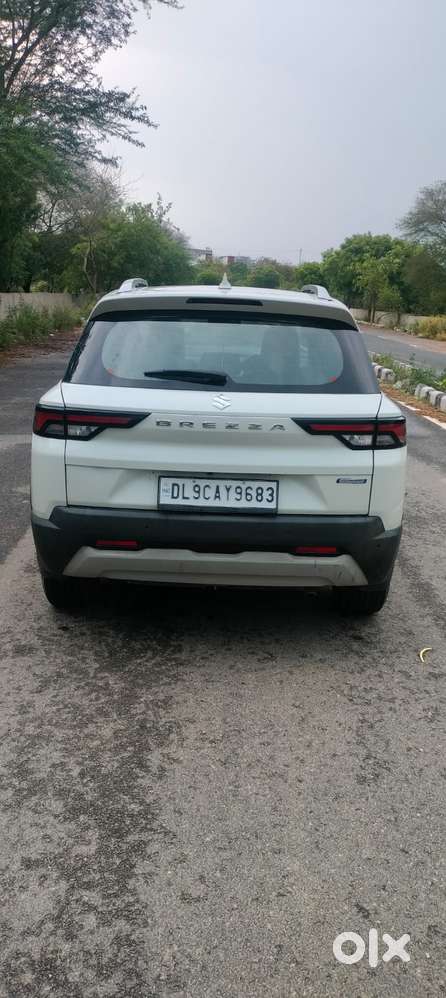 Maruti Suzuki Brezza 1.5 Zxi Smart Hybrid, 2022, Petrol
