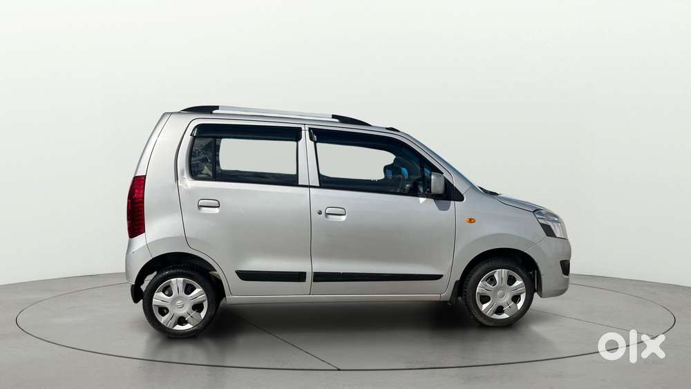 Maruti Suzuki Wagon R Amt Vxi Option, 2017, Petrol