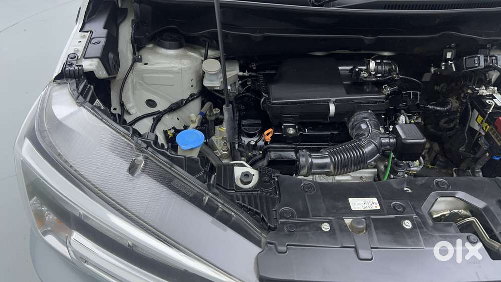 Maruti Suzuki Xl6 1.5 Alpha Mt, 2022, Petrol