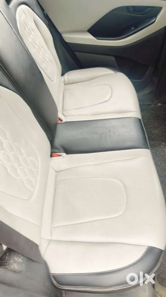 Hyundai Creta Facelift 2023 Diesel 34000 Km .