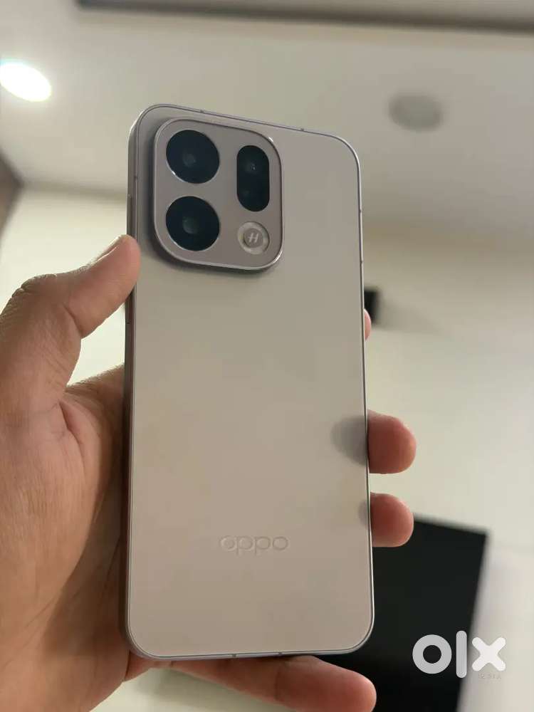 OPPO Find X9 - Grey Under Warranty till Nov 2026  Excellent Condition