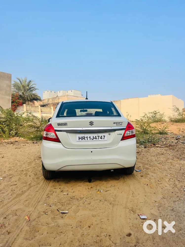 Maruti Suzuki Dzire 2017 Petrol 150000 Km Driven