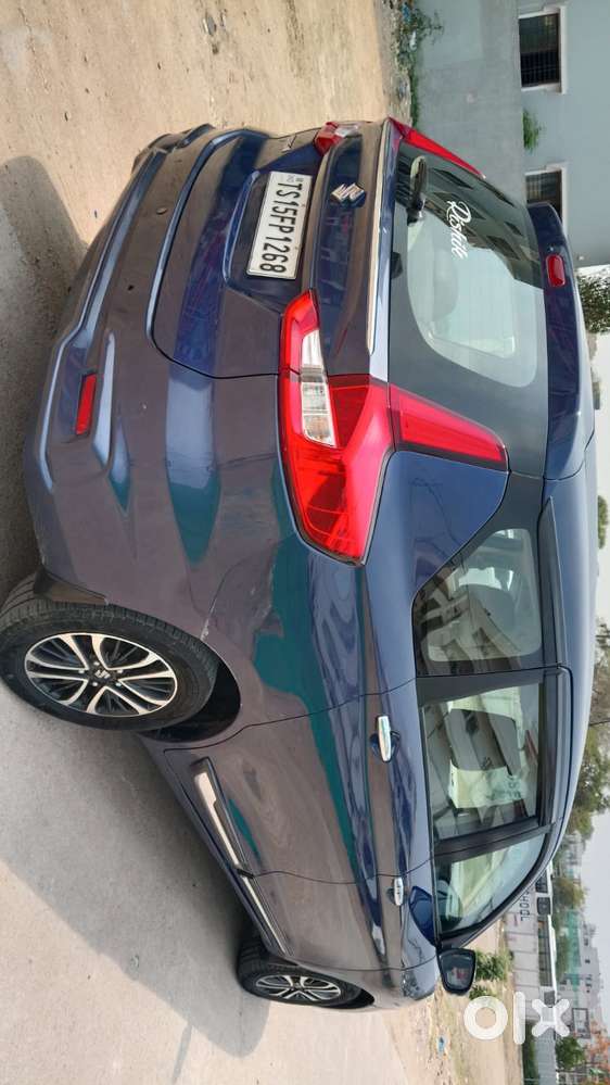 Maruti Suzuki Ertiga 2022-2023 Zxi, 2023, Cng & Hybrids