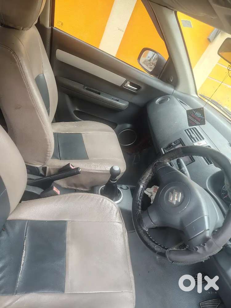 Maruti Suzuki Swift 2012