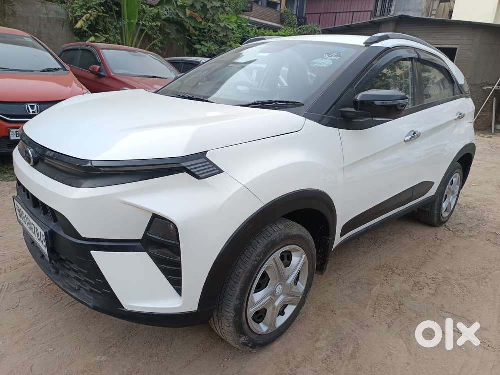 Tata Nexon Pure 1.2 S Revotron Petrol 6 Mt, 2024, Petrol