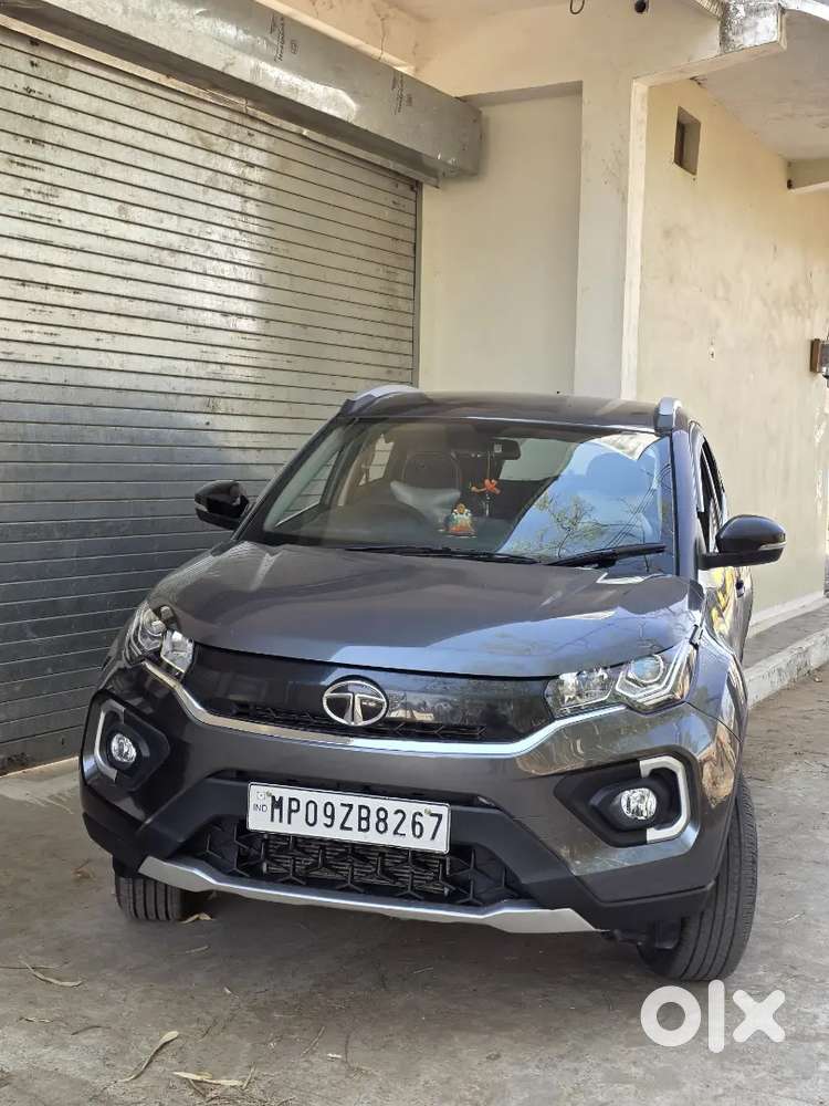 Tata Nexon 2022 Petrol 25400 Km Driven