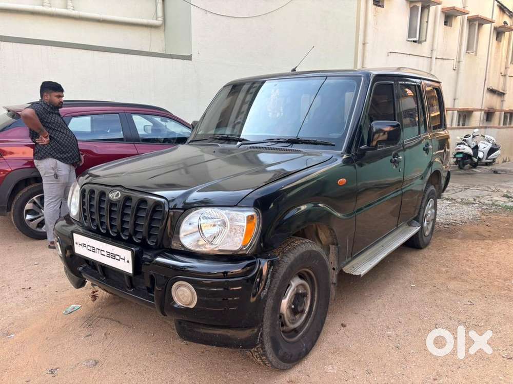 Mahindra Scorpio Classic 2004 Diesel 250000 Km Driven