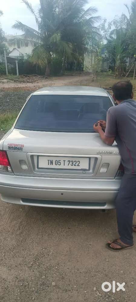 Maruti Suzuki Esteem 2006 Petrol Well Maintained
