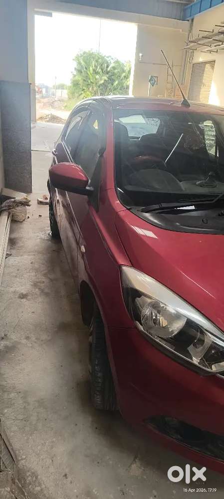 Well Maintained Tata Tiago Car