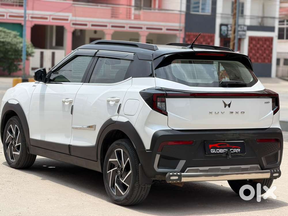 Mahindra Xuv 3xo Ax7l Petrol Mt, 2024, Petrol