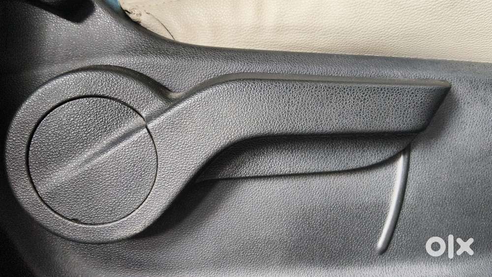 Mahindra Marazzo M8, 2019, Diesel