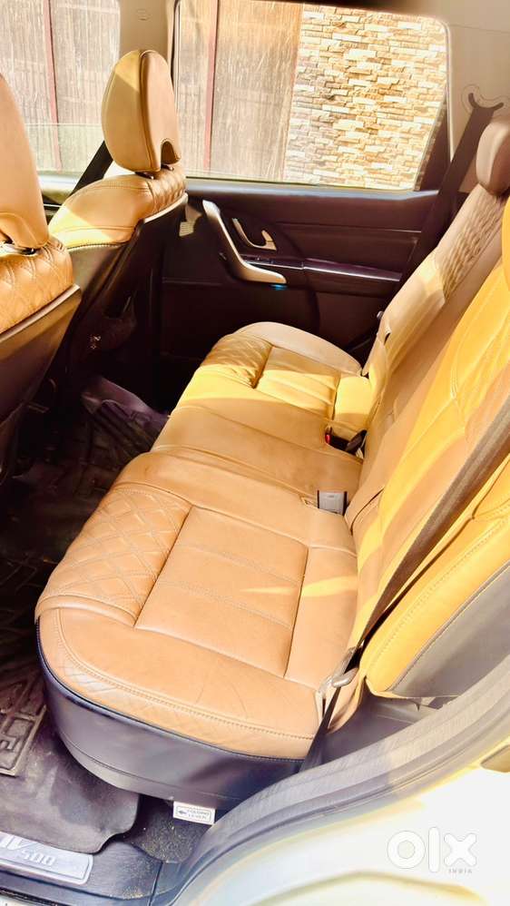 Xuv 500 Top Model W11 Sunroof Wali First Owner Full Insnce All Org Pnt