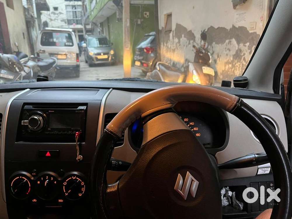 Exchange Wegon R Car To Upgrade With Pay Differance 3 To 6 Lac