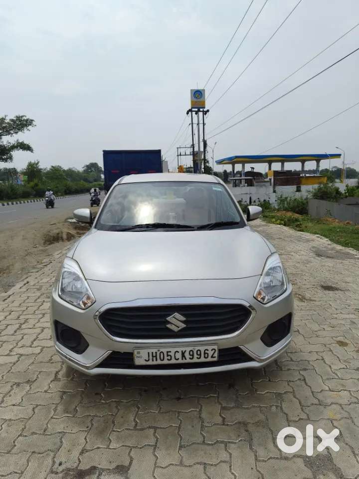 Maruti Suzuki Dzire 1.2 Vxi Amt, 2019, Petrol