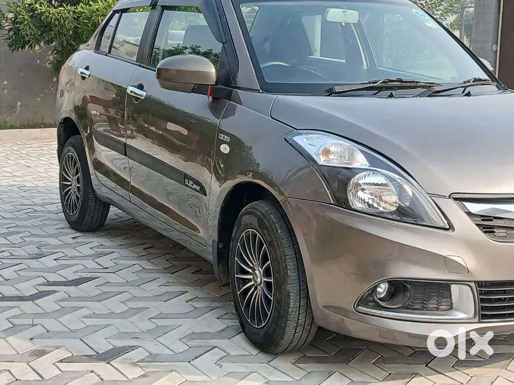 Swift Dezire Grey Colur