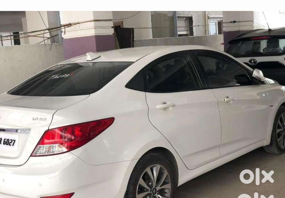 Hyundai Diesel 2015 Car