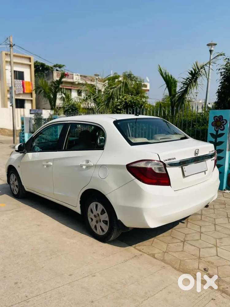 Honda Amaze 2016 Variant