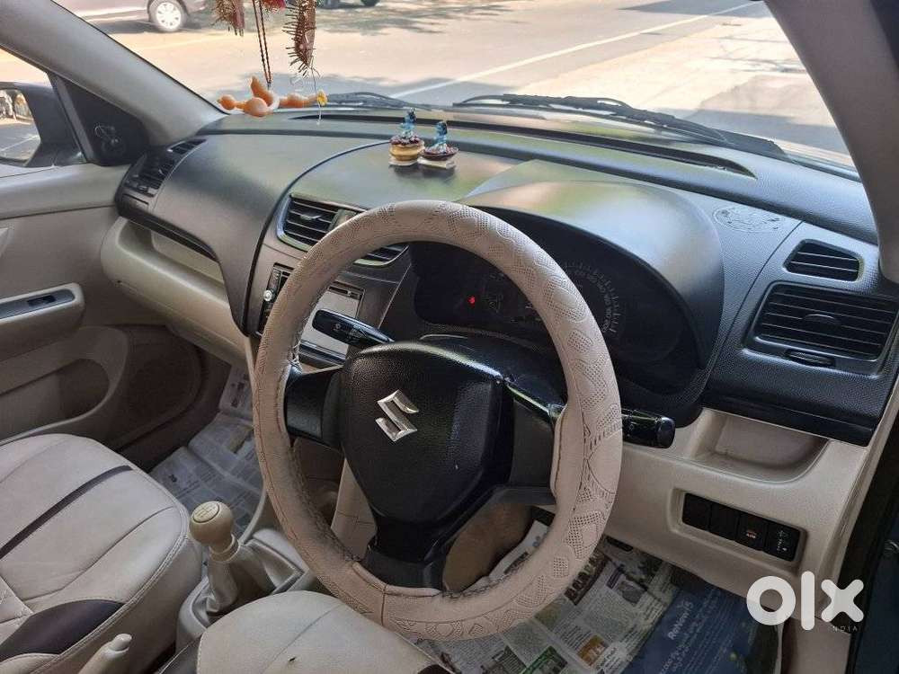 Maruti Suzuki Swift Dzire Lxi Option, 2012, Petrol