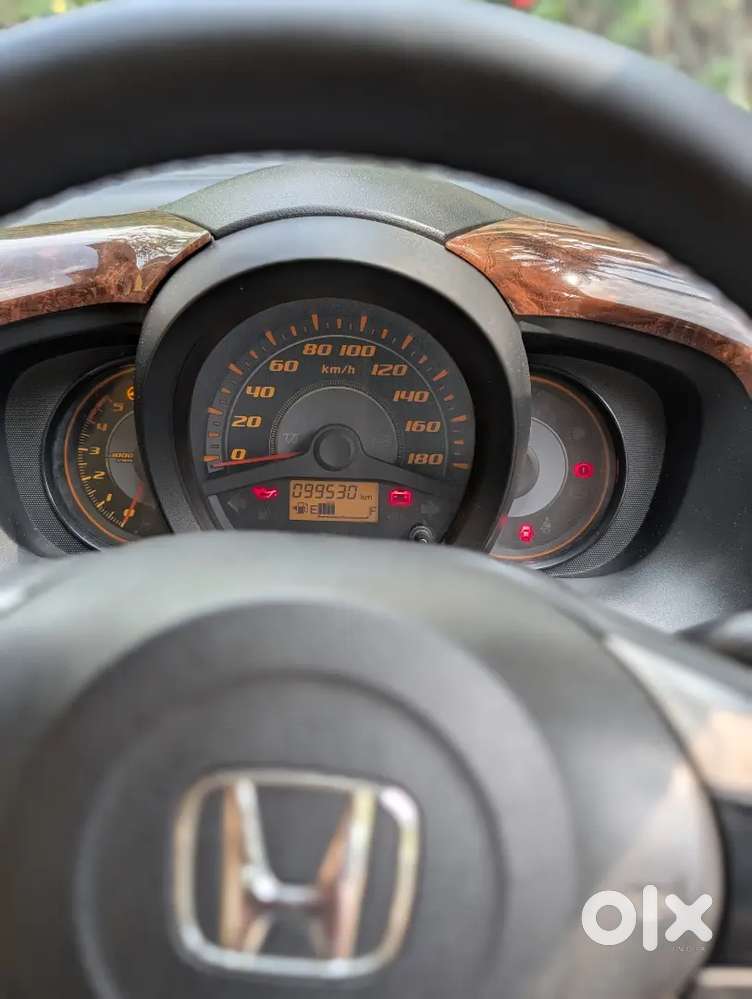 Honda Amaze 2014 Diesel Well Maintained