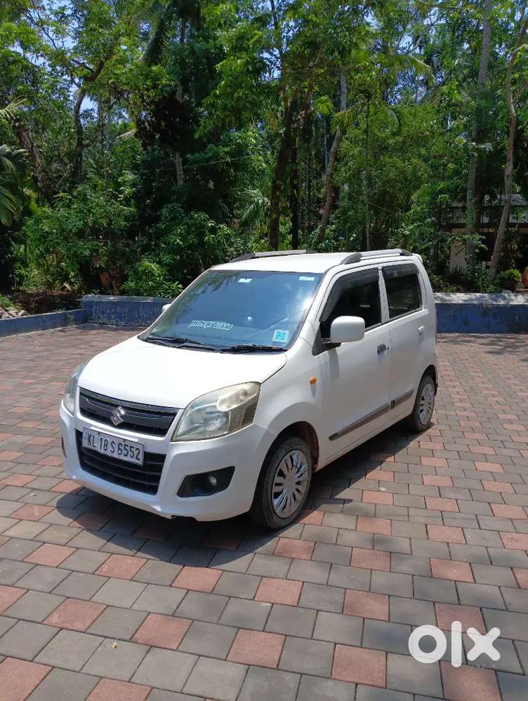 Maruti Suzuki Wagon R Vxi Bs Iv (2017) For Sale Well-maintained Petrol