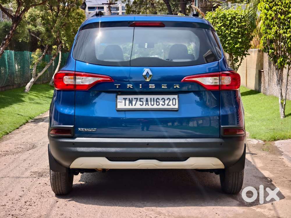 Renault Triber Rxt, 2022, Petrol