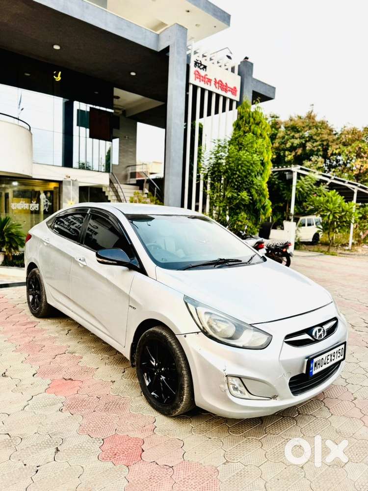 Hyundai Verna 2011 Petrol Well Maintained
