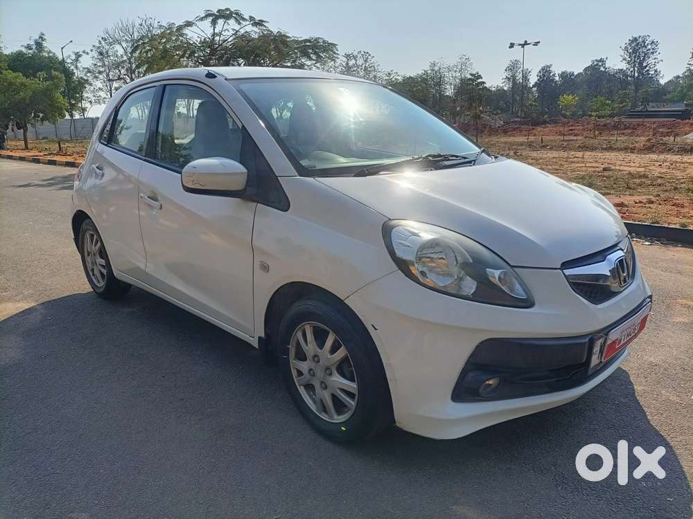 Honda Brio 2011-2013 V Mt, 2011