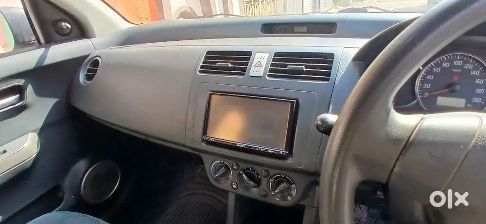 Maruti Suzuki Swift 2011