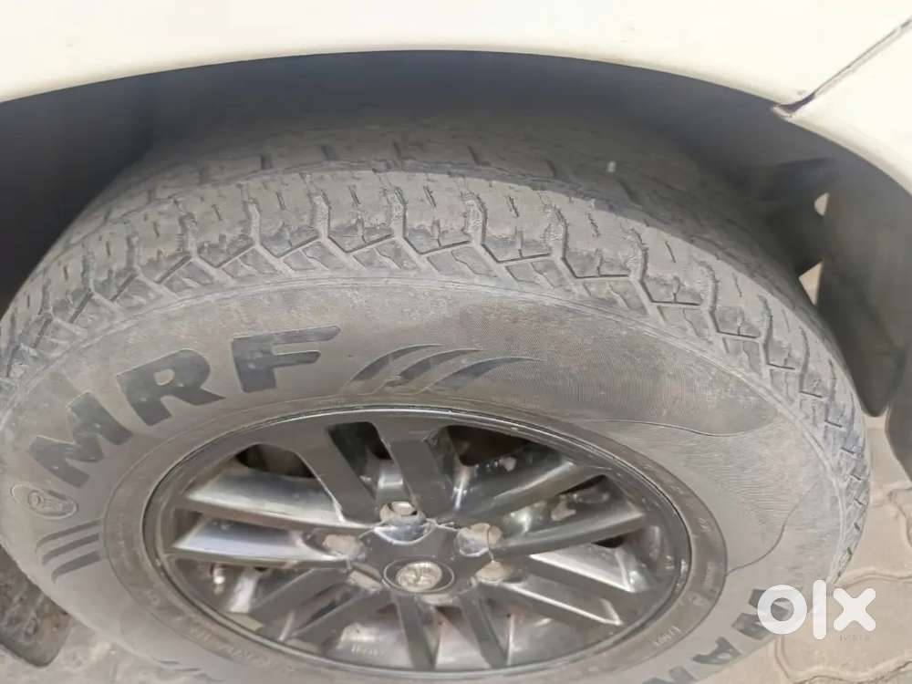 2015 Fortuner Re 4x2 Automatic Km. 155 Service Available Second Key
