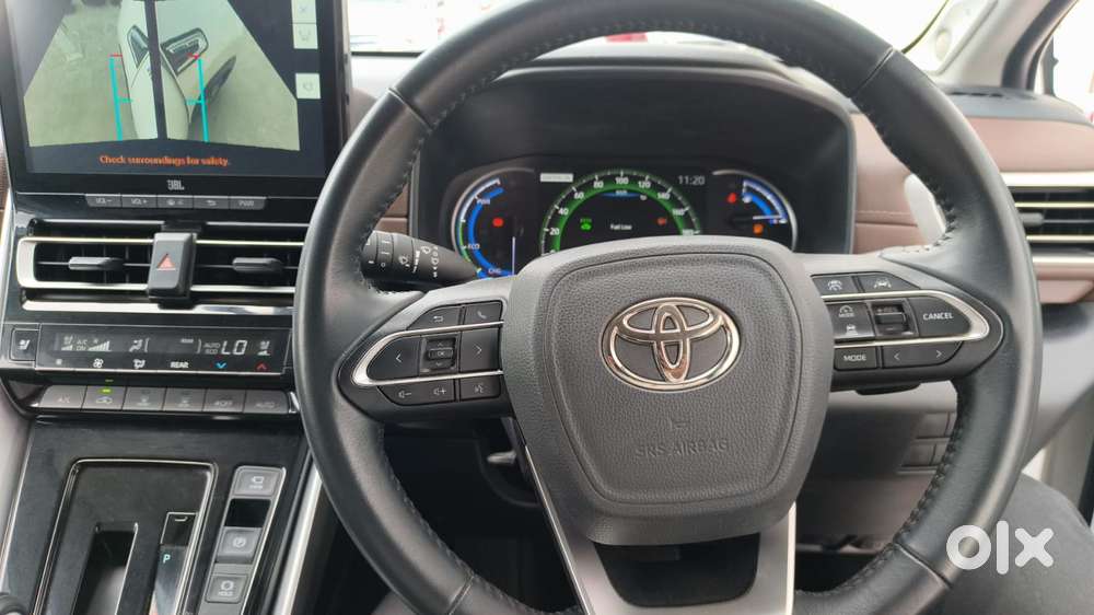 Toyota Innova Hycross 2.0 Zx Hybrid 7 Str, 2024, Diesel
