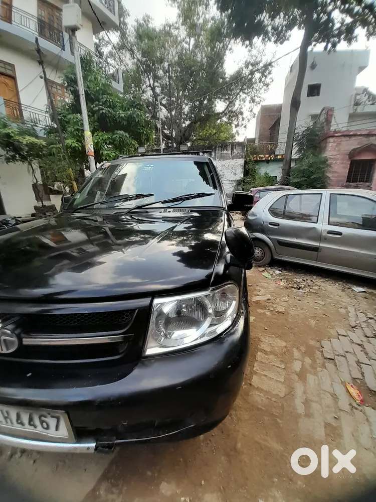 Tata Safari Dicor 4x4 Top