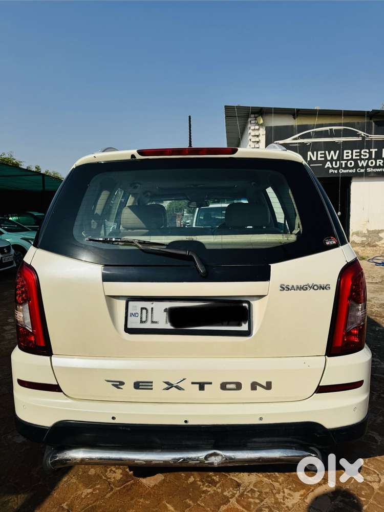Mahindra Ssangyong Rexton Rx7, 2015, Diesel