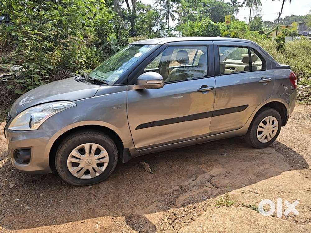 Maruti Suzuki Swift Dzire 1.2 Vxi Bsiv, 2013, Petrol