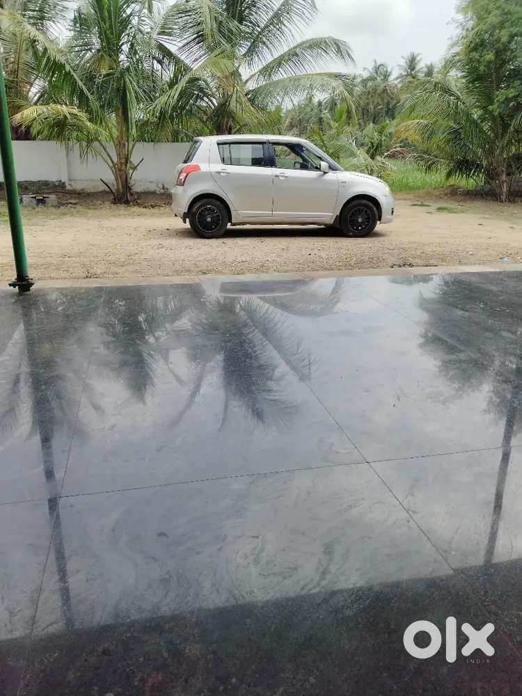 Maruti Suzuki Swift 2007 Diesel 122000 Km Driven
