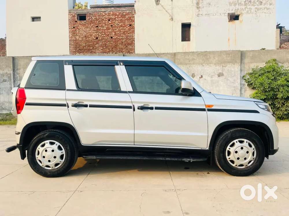 Car Mahindra Car
