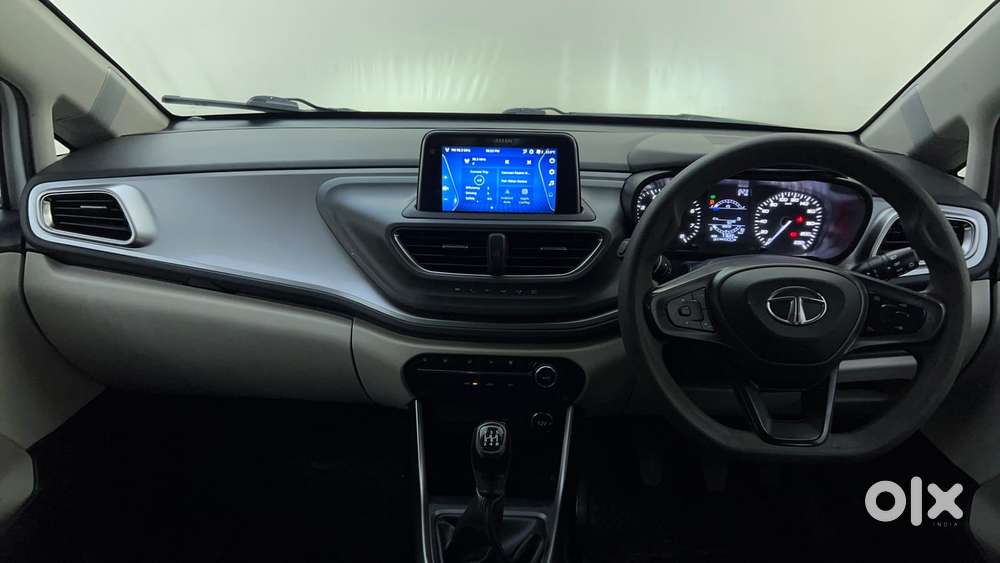 Tata Altroz Xz, 2023, Petrol