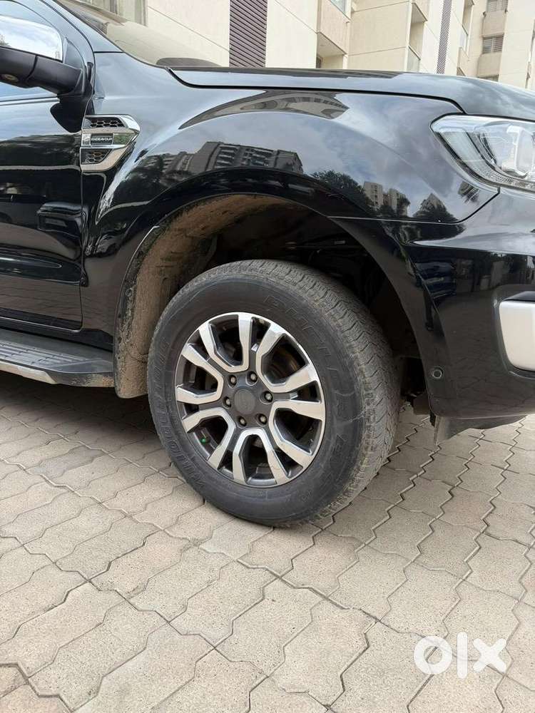 Ford Endeavour Diesel 2020 Black