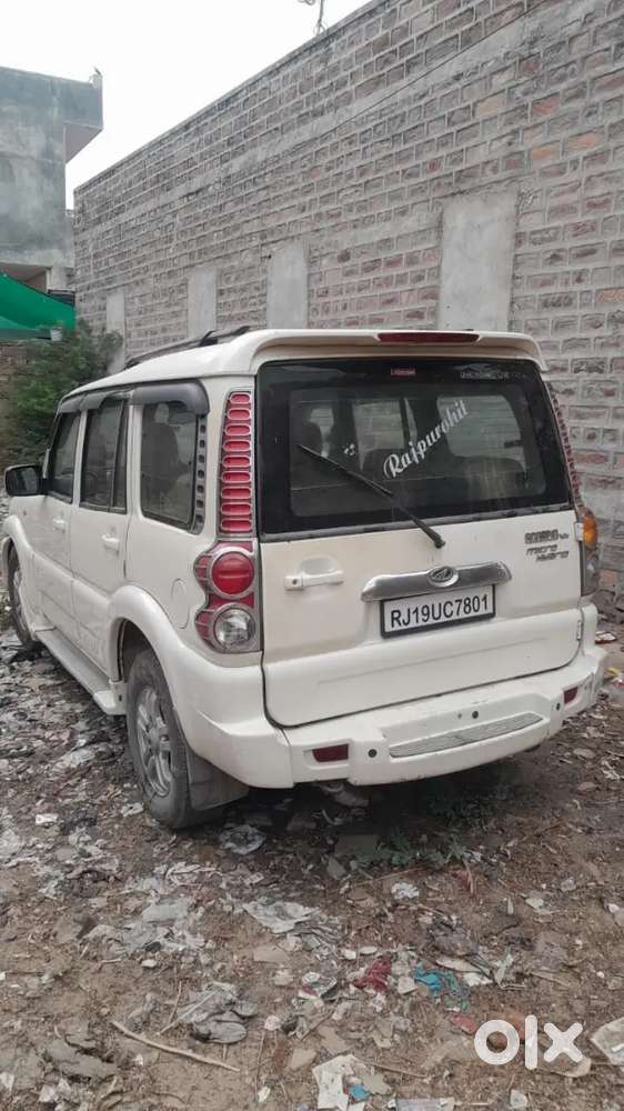 Mahindra Scorpio 2014 Diesel Well Maintained