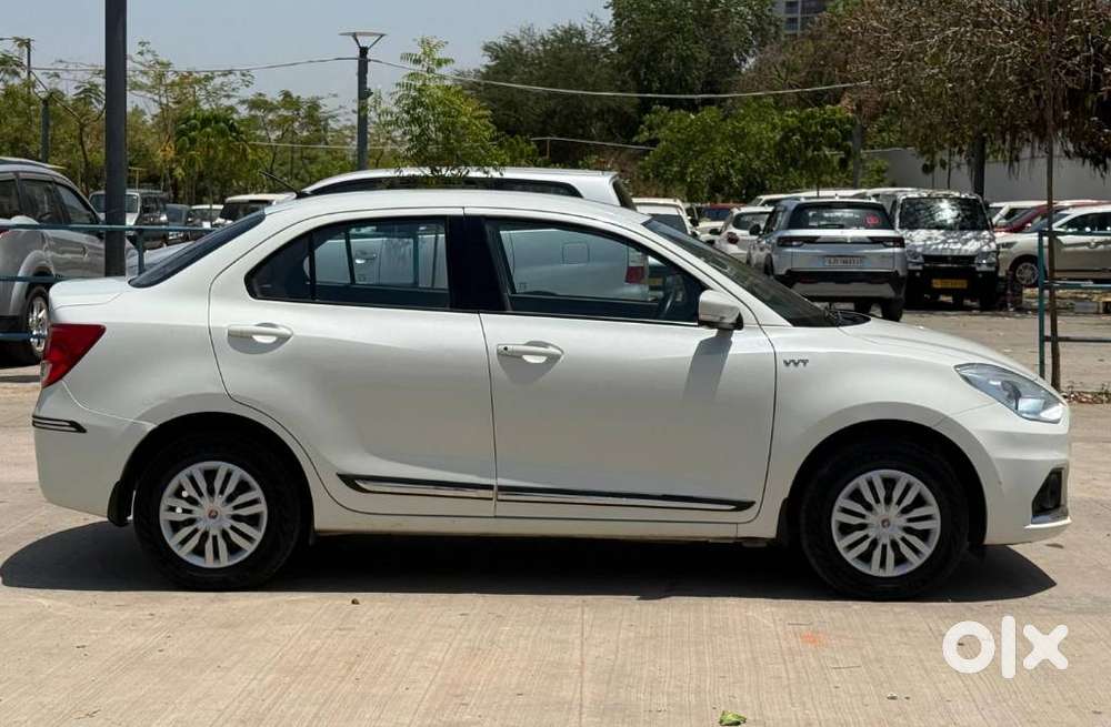 Maruti Suzuki Swift Dzire Vxi(o) Mt, 2023, Cng & Hybrids