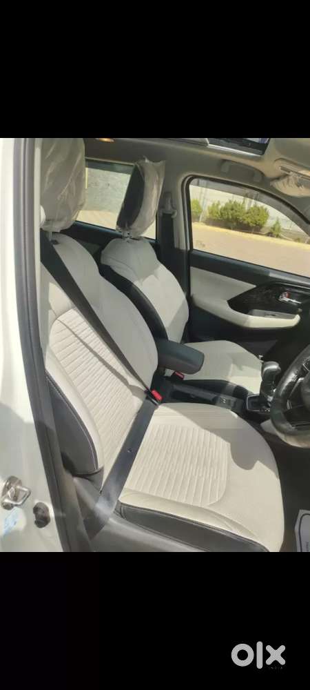 Maruti Suzuki Victoris, 2025, Petrol